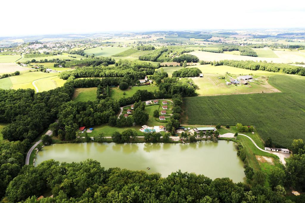 Lac De Cancon Exteriör bild